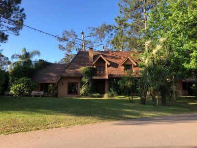 Casa en Rincón del Indio - Punta del Este