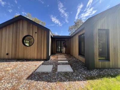 Casa a estrenar, proyecto en obra, entrega en octubre 2025. La Barra. Maldonado