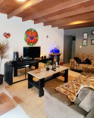 Se vende casi a estrenar, en Jardines de Córdoba. PUNTA DEL ESTE