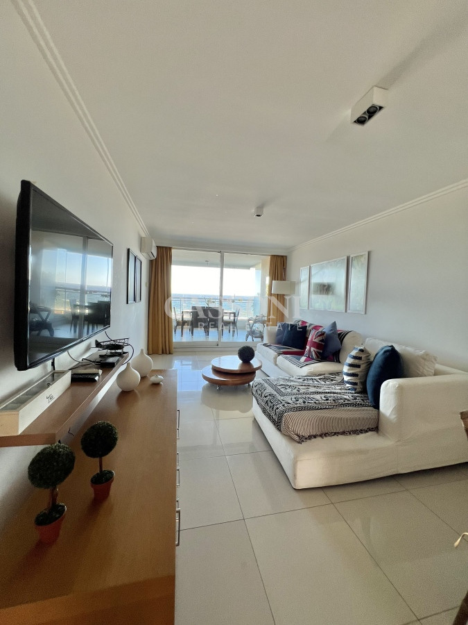 Apartamento ID.2581 - Apartamento dos dormitorios edificio Cruceros, punta del este 