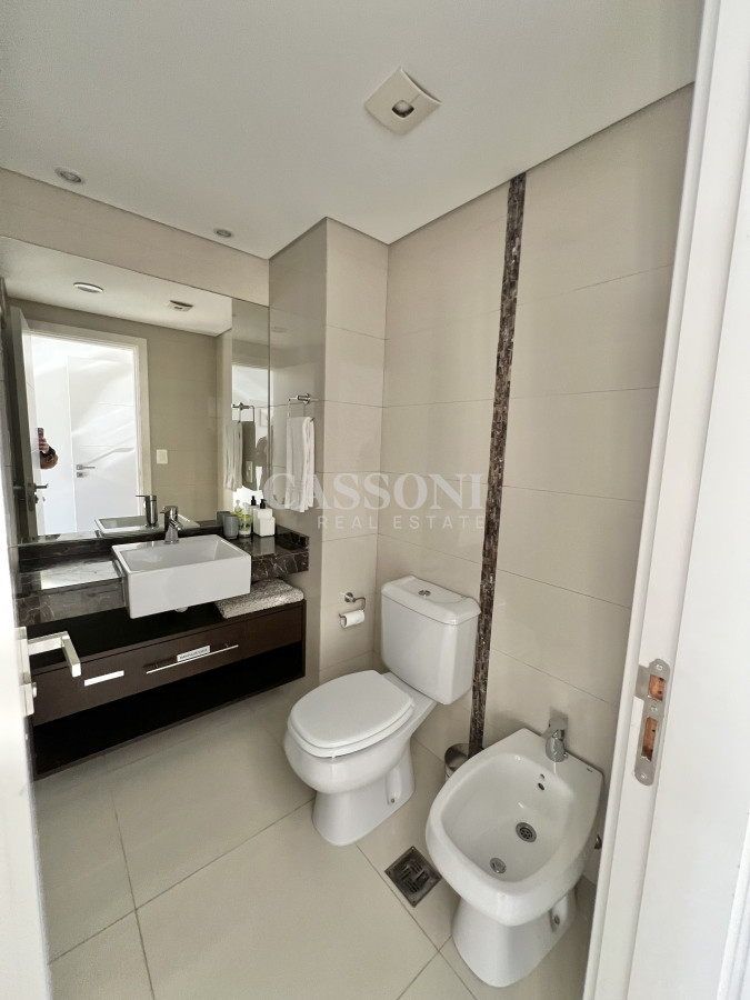 Apartamento ID.2581 - Apartamento dos dormitorios edificio Cruceros, punta del este 