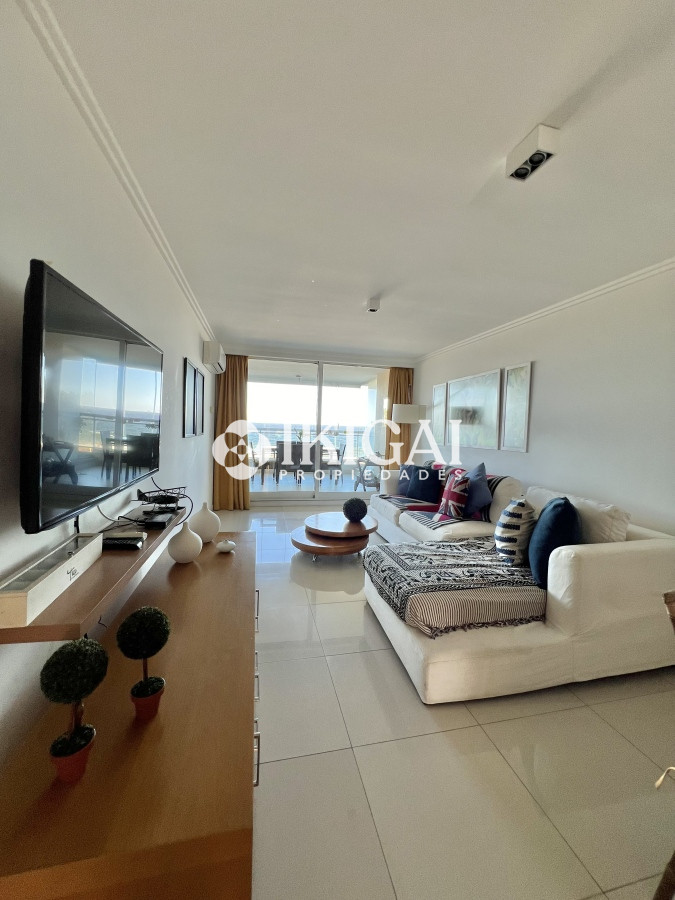 Apartamento ID.312 - Apartamento dos dormitorios edificio Cruceros, punta del este 