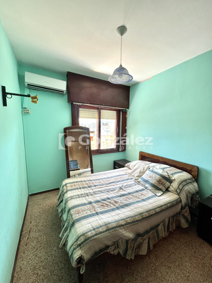 Apartamento ID.766 - Apartamento en venta dos dormitorios Piriápolis a una cuadra del mar