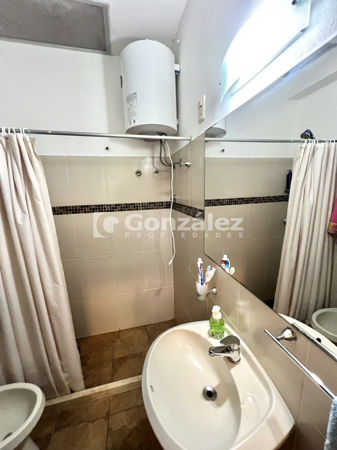 Apartamento ID.766 - Apartamento en venta dos dormitorios Piriápolis a una cuadra del mar