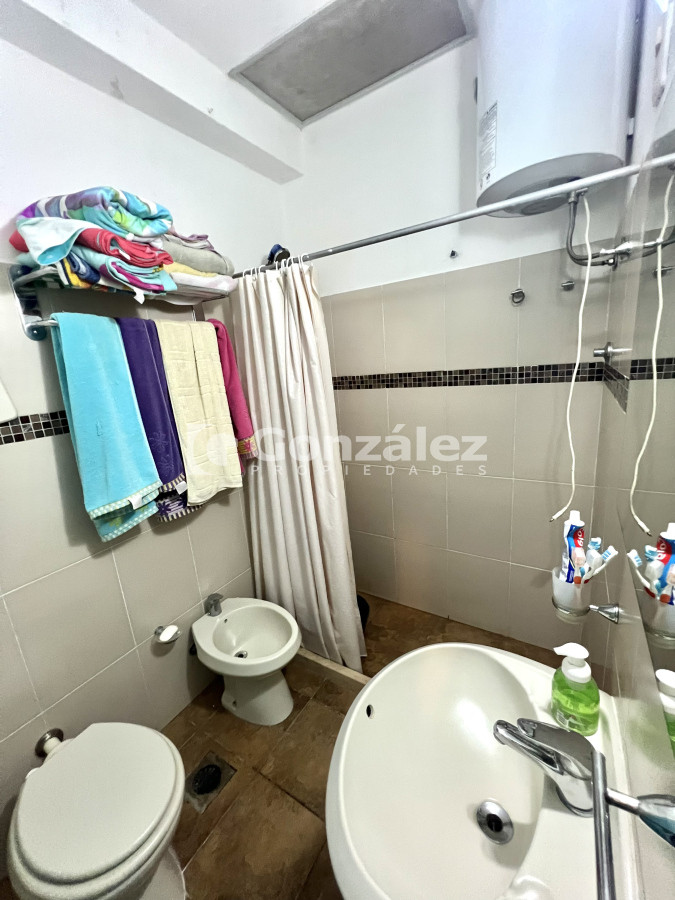 Apartamento ID.766 - Apartamento en venta dos dormitorios Piriápolis a una cuadra del mar