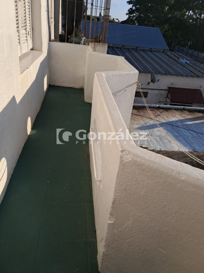Apartamento ID.775 - Se vende apto en el centro de Piriápolis entrega U$S 55.000 y saldo en 65 cuotas