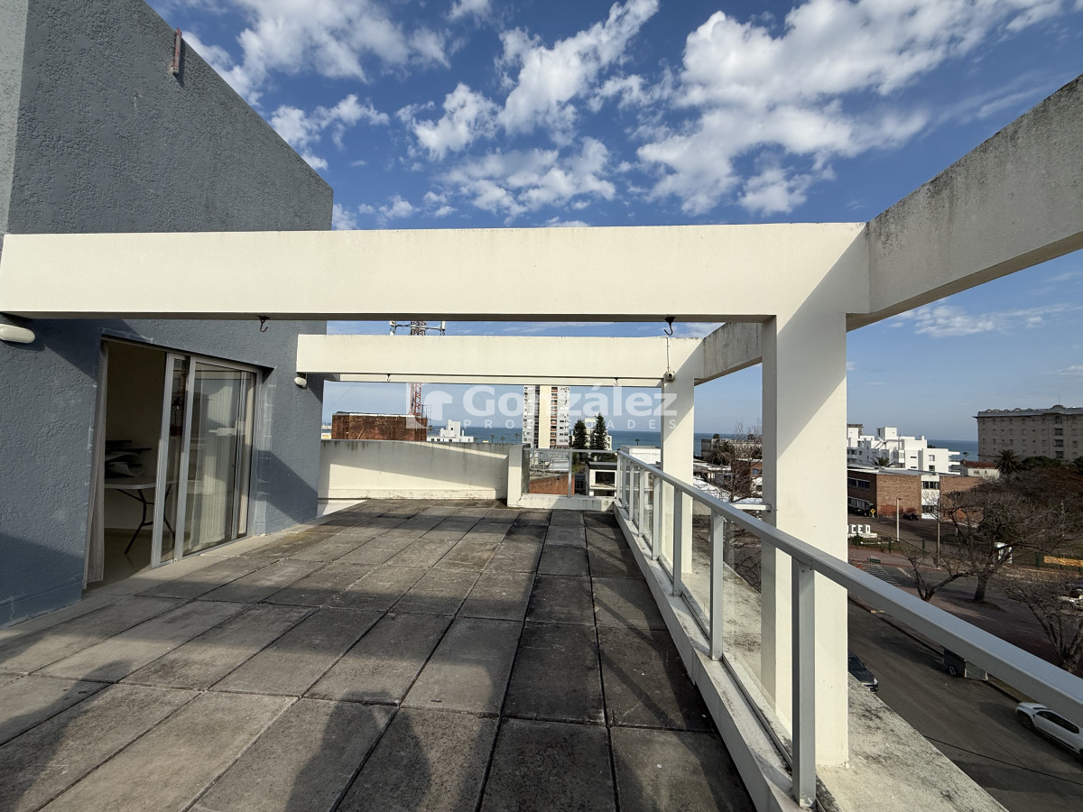 Apartamento ID.803 - Apartamento de 1 dormitorio en venta Piriápolis a 1 cuadra del mar