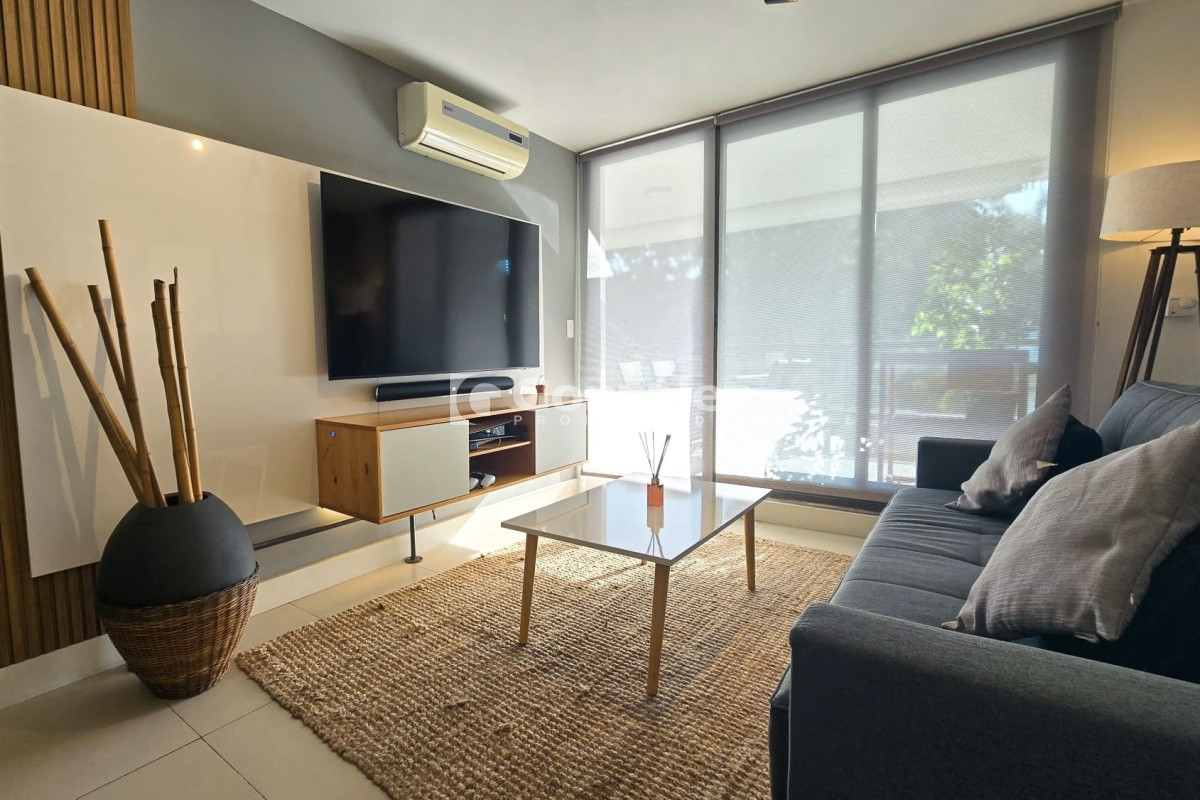 Apartamento ID.734 - Apartamento un dormitorio y medio, edificio Unique Punta del Este