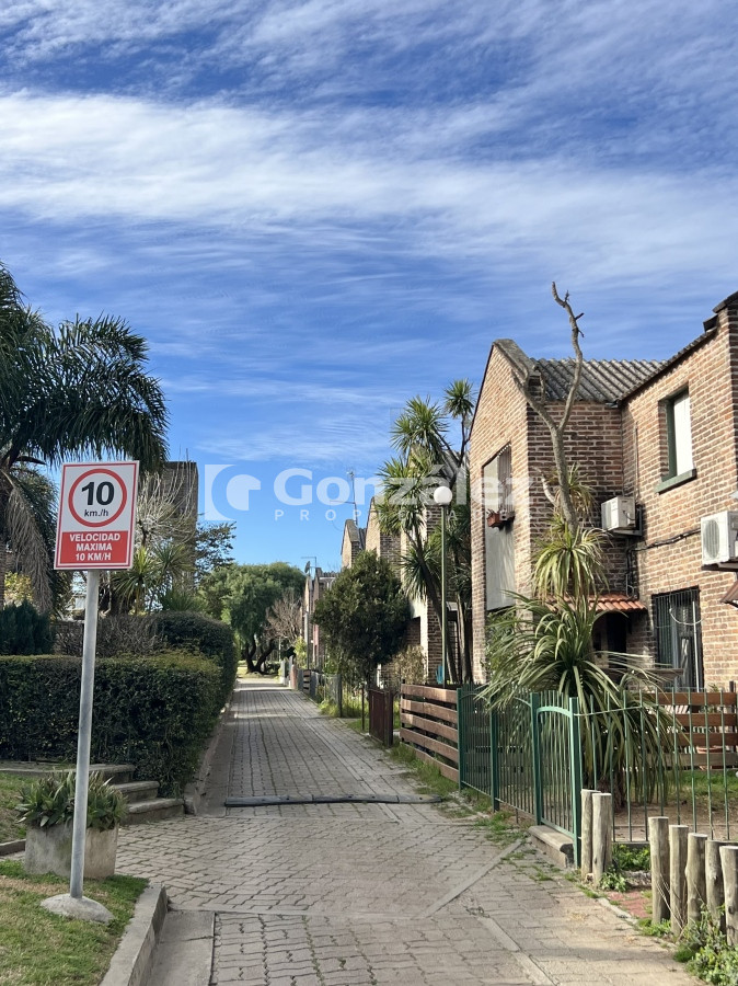 Apartamento ID.585 - Apartamento 3 dormitorios , CH 154. Zum Felde