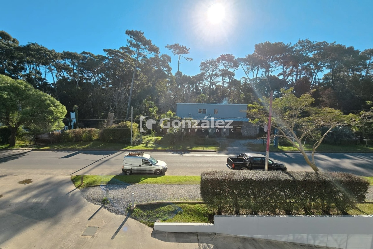 Apartamento ID.734 - Apartamento un dormitorio y medio, edificio Unique Punta del Este