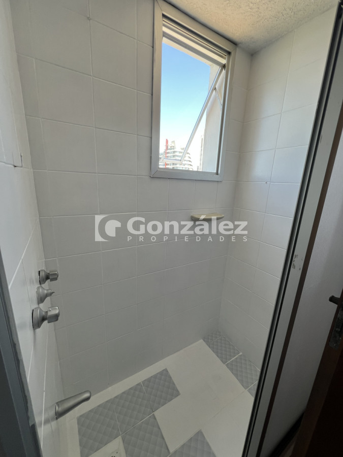 Apartamento ID.760 - Apartamento en venta Edificio Leblon  Punta del Este 3 dormitorios 