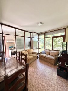 Apartamento en venta dos dormitorios Piriápolis a una cuadra del mar