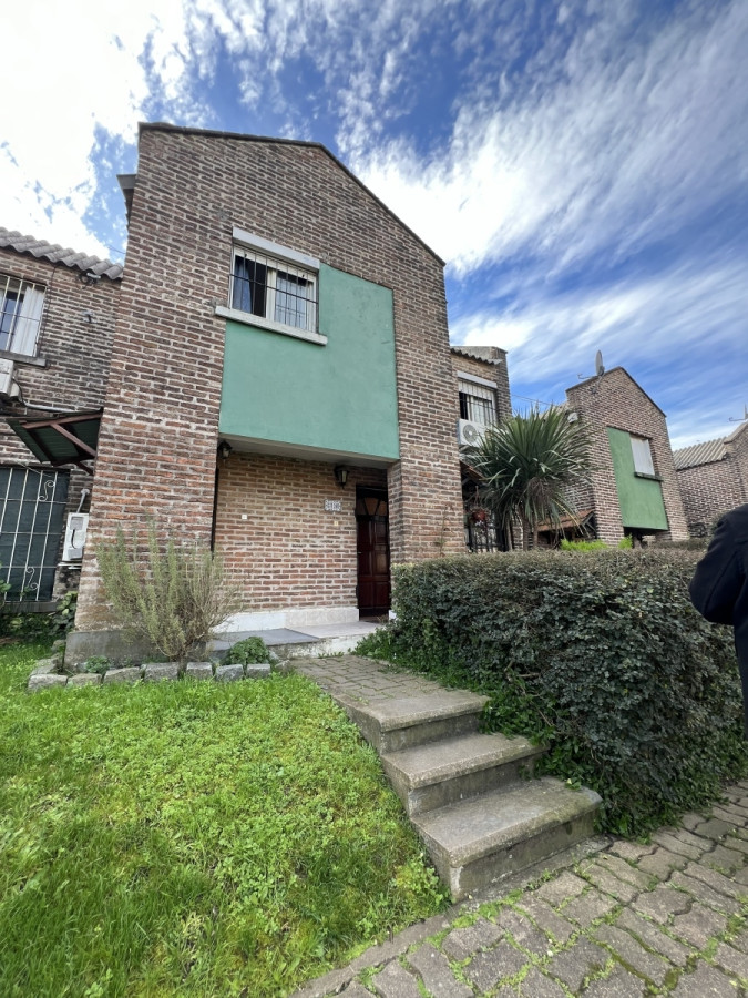 Apartamento 3 dormitorios , CH 154. Zum Felde