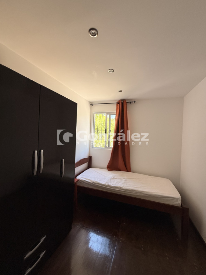 Casa ID.822 - Alquiler anual Playa Grande