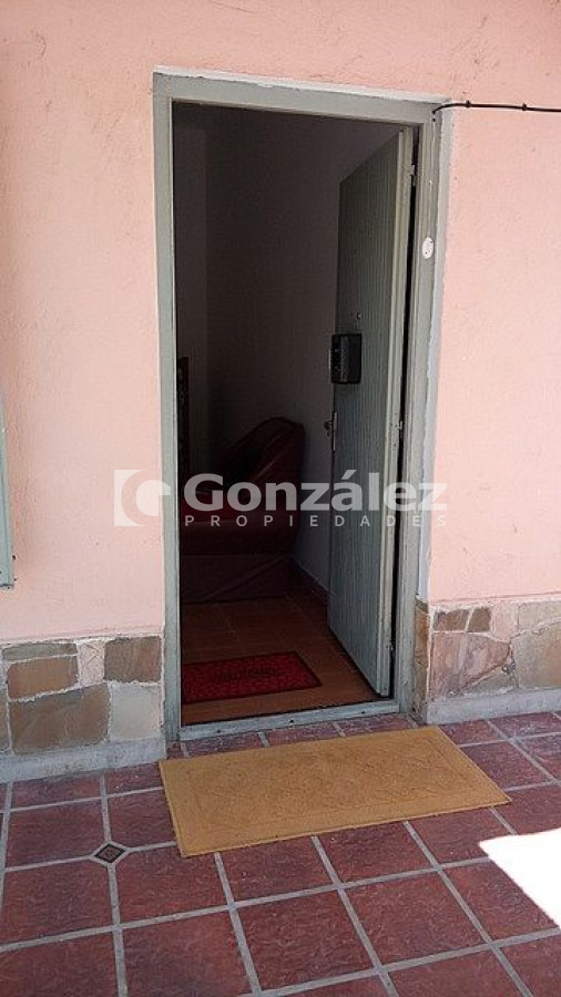 Casa ID.13 - Propiedad Horizontal en el Centro de Piriápolis 