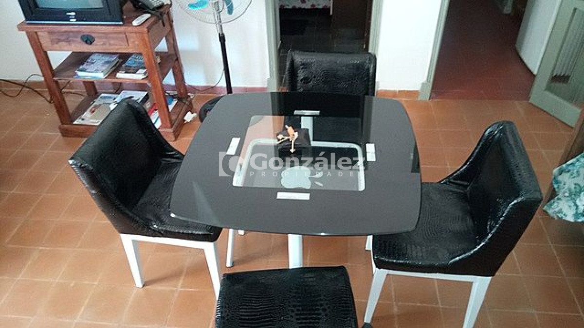 Casa ID.13 - Propiedad Horizontal en el Centro de Piriápolis 
