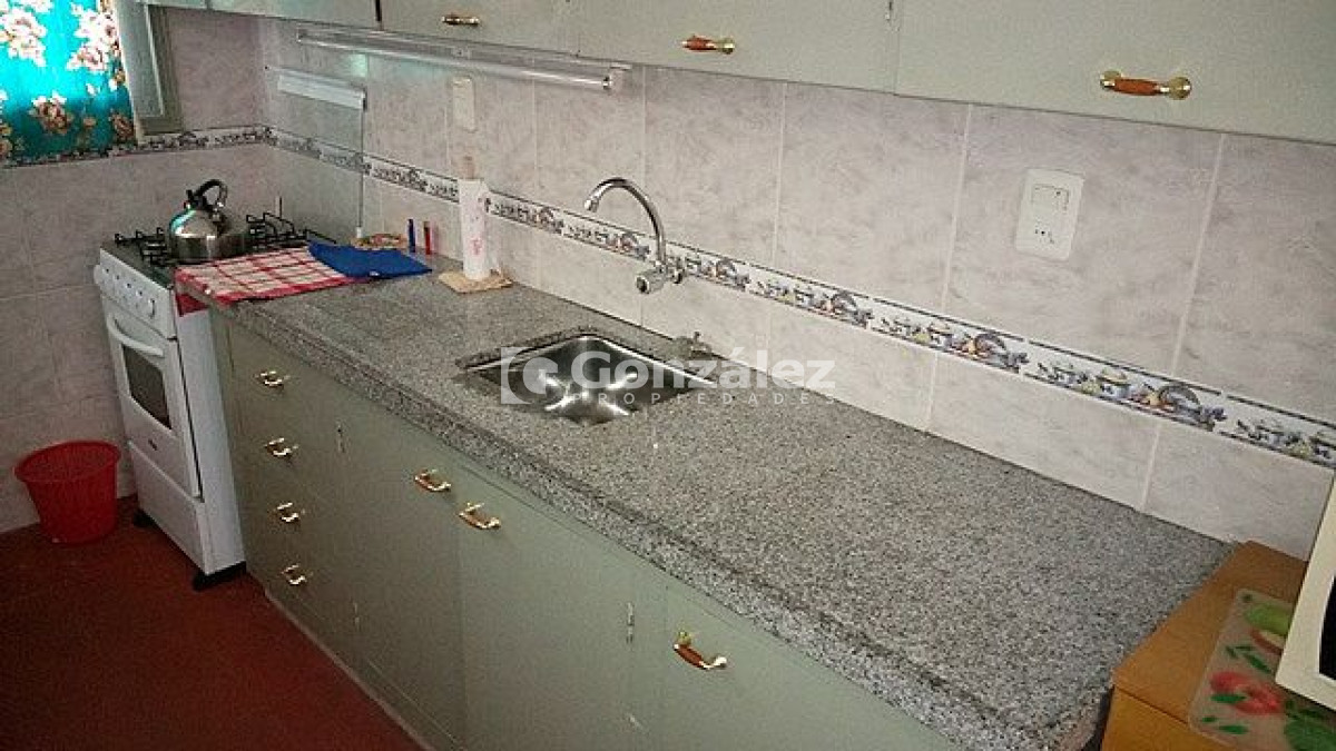 Casa ID.13 - Propiedad Horizontal en el Centro de Piriápolis 