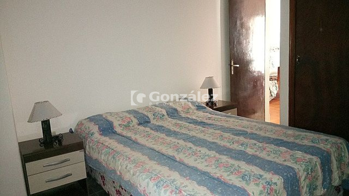 Casa ID.13 - Propiedad Horizontal en el Centro de Piriápolis 