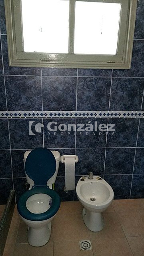 Casa ID.13 - Propiedad Horizontal en el Centro de Piriápolis 