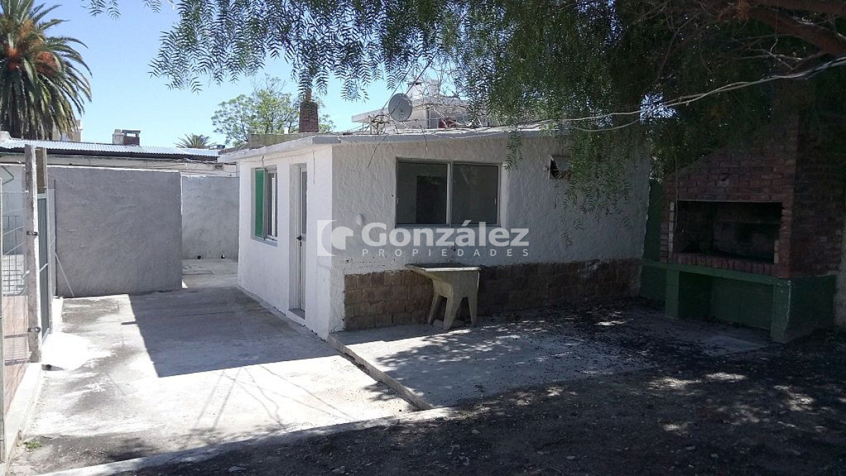 Casa ID.14 - PH en alquier anual Piriápolis centro $U 15.500