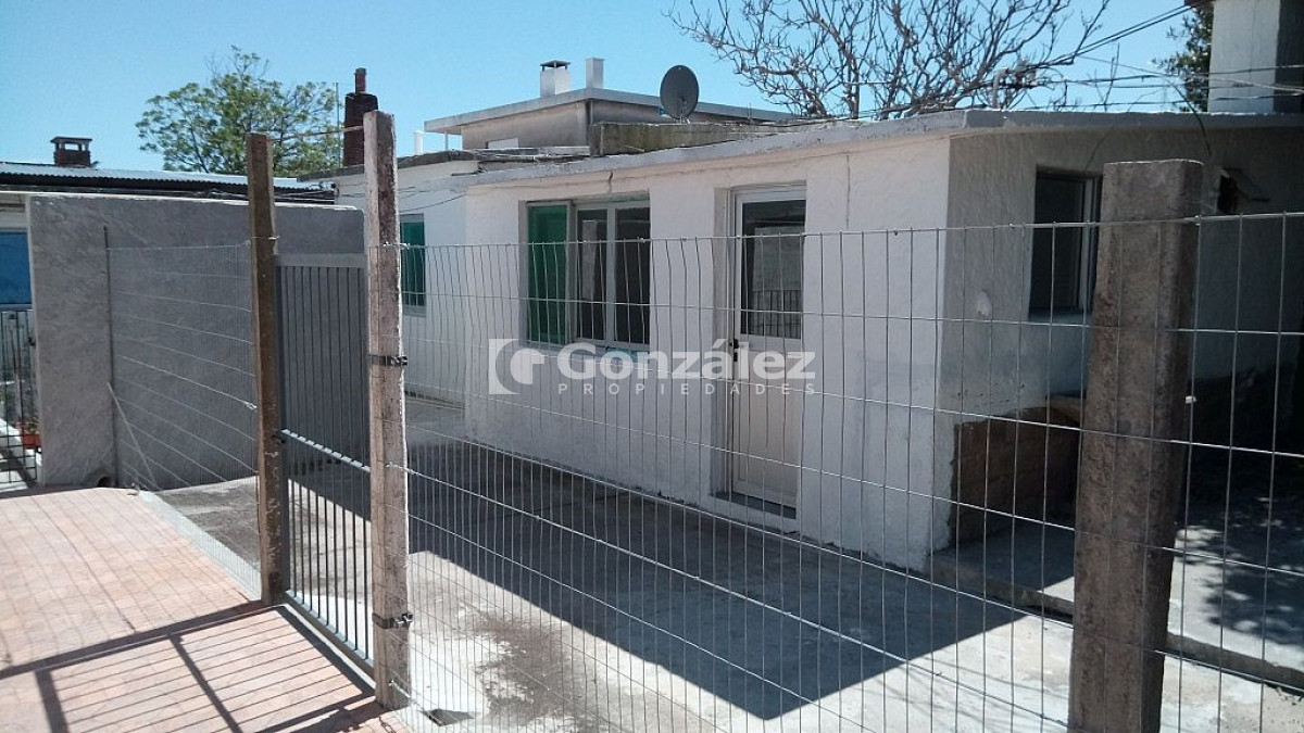 Casa ID.14 - PH en alquier anual Piriápolis centro $U 15.500