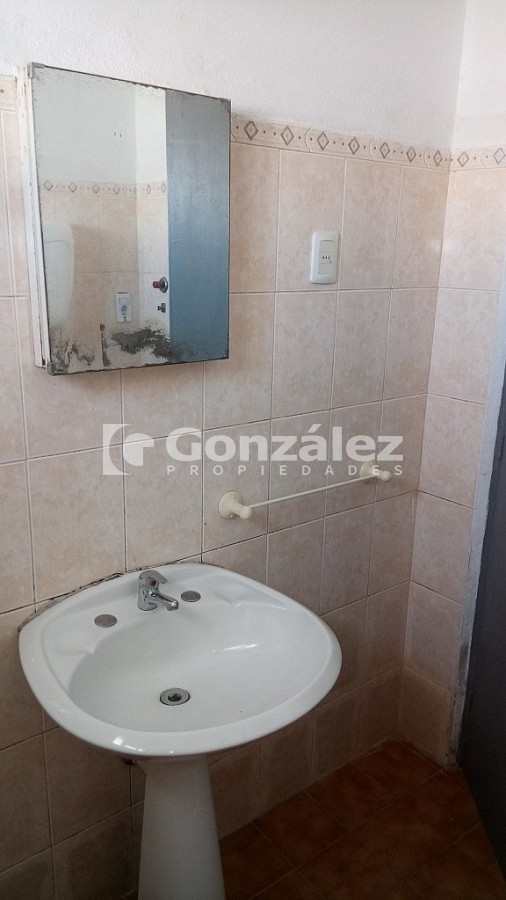 Casa ID.14 - PH en alquier anual Piriápolis centro $U 15.500