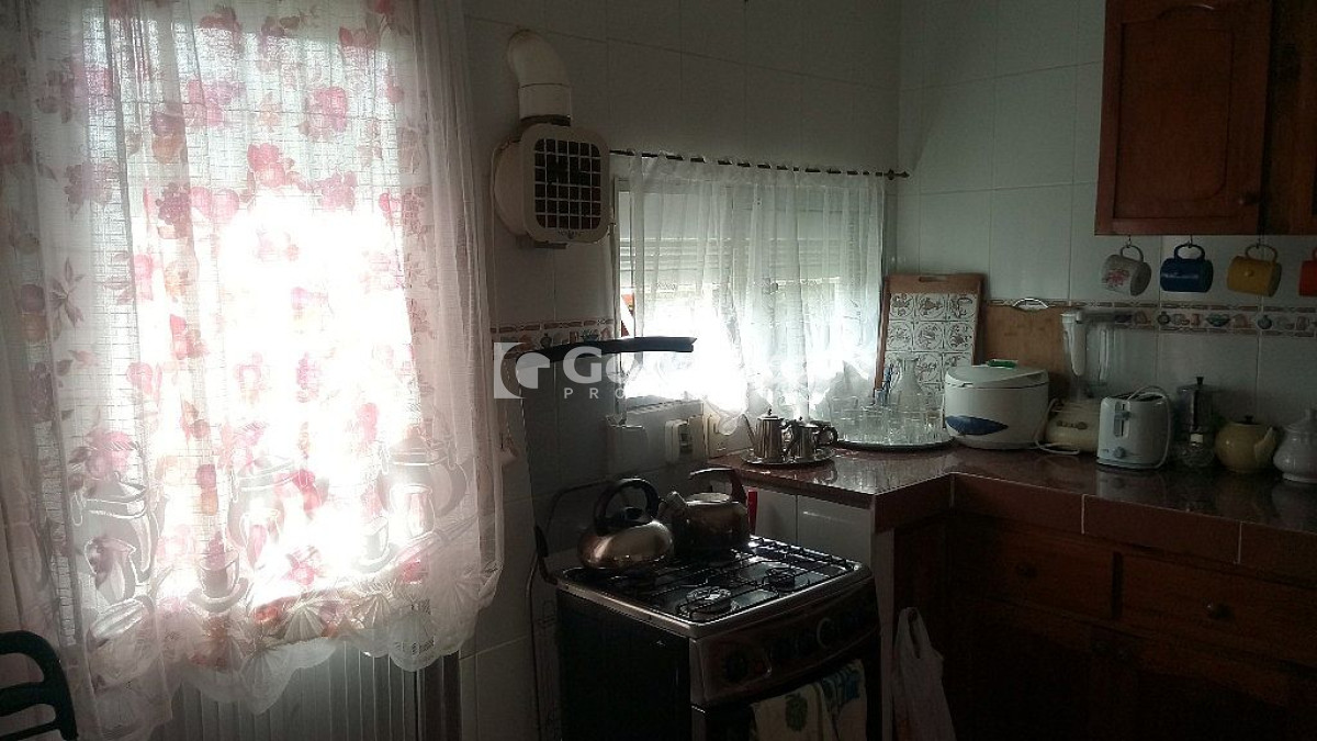 Casa ID.190 - Calle Sanabria entre Cl. 15 y Cl. 16