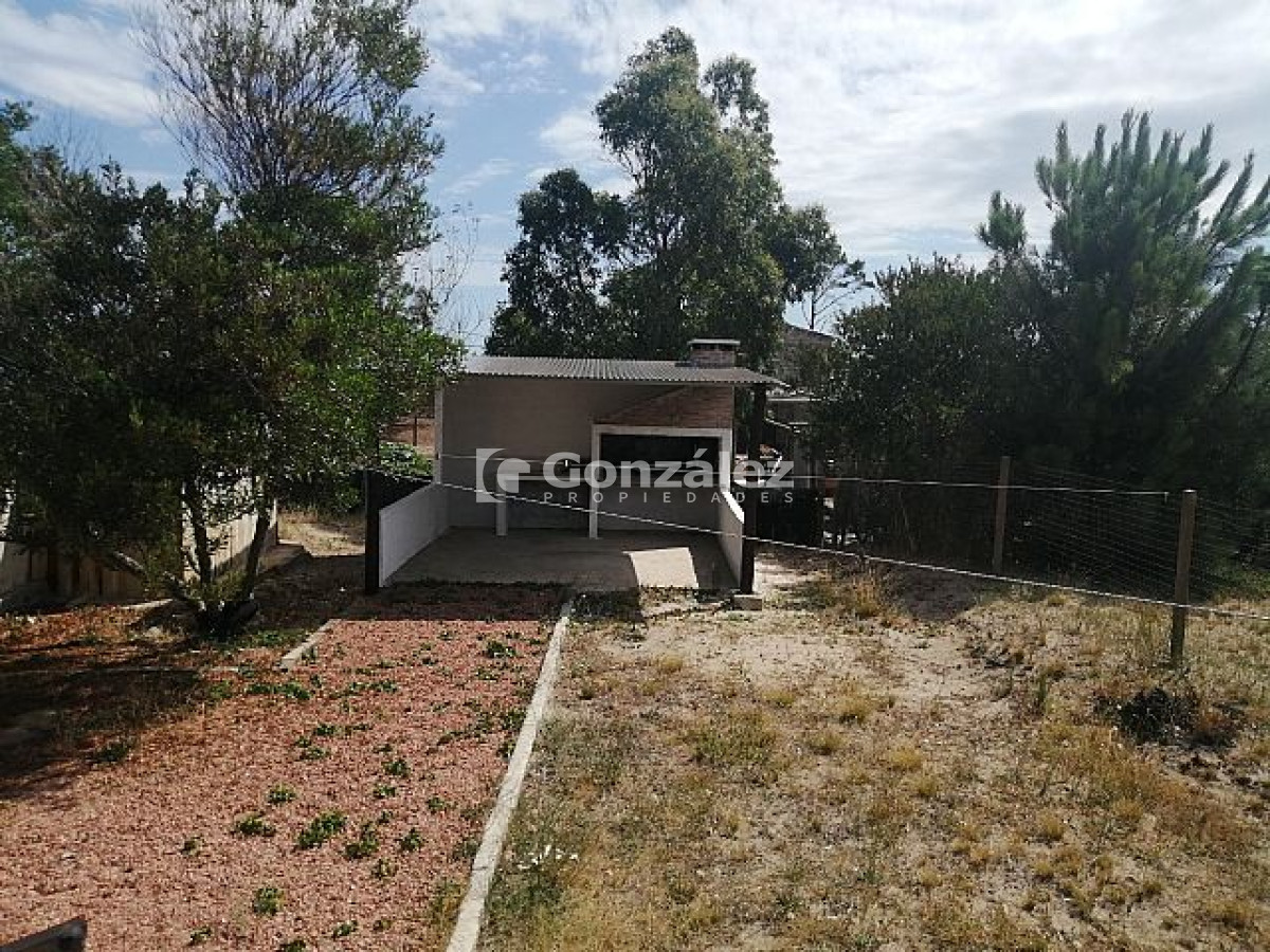 Casa ID.208 - Palo Palo casi Avenida Brasil