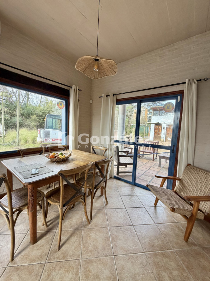 Casa ID.857 - Casa en venta Maldonado Nuevo Cantegril 5 dormitorios