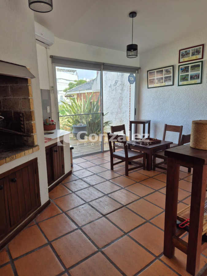 Casa ID.789 - Casa en venta a 1 cuadra del mar en Punta Del Este Maldonado