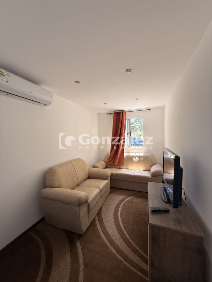 Casa ID.822 - Alquiler anual Playa Grande