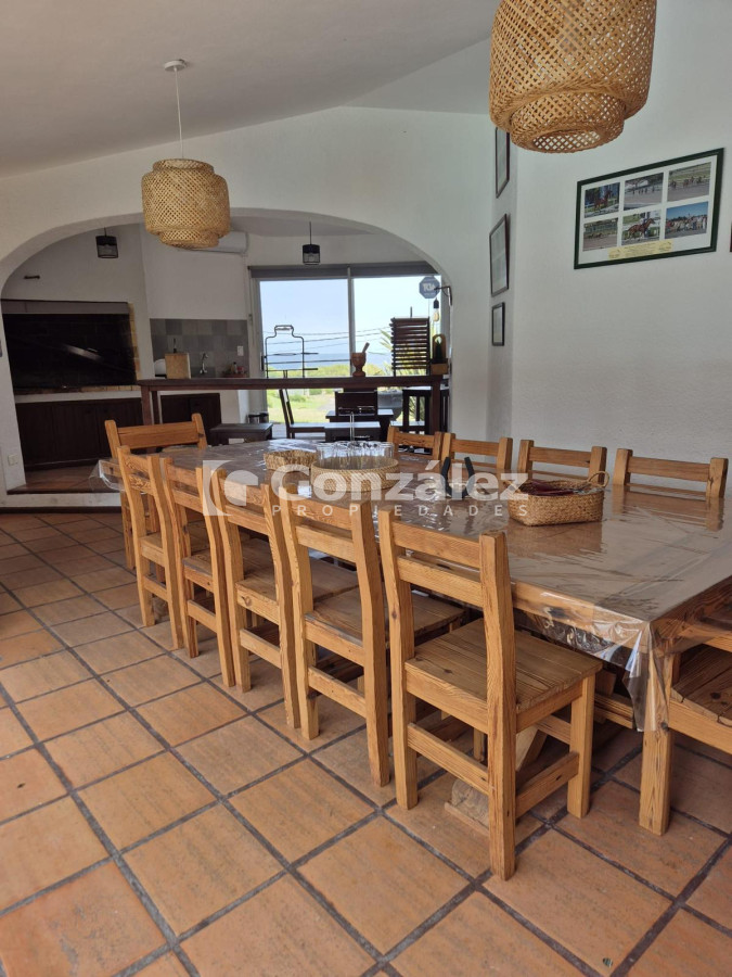 Casa ID.789 - Casa en venta a 1 cuadra del mar en Punta Del Este Maldonado
