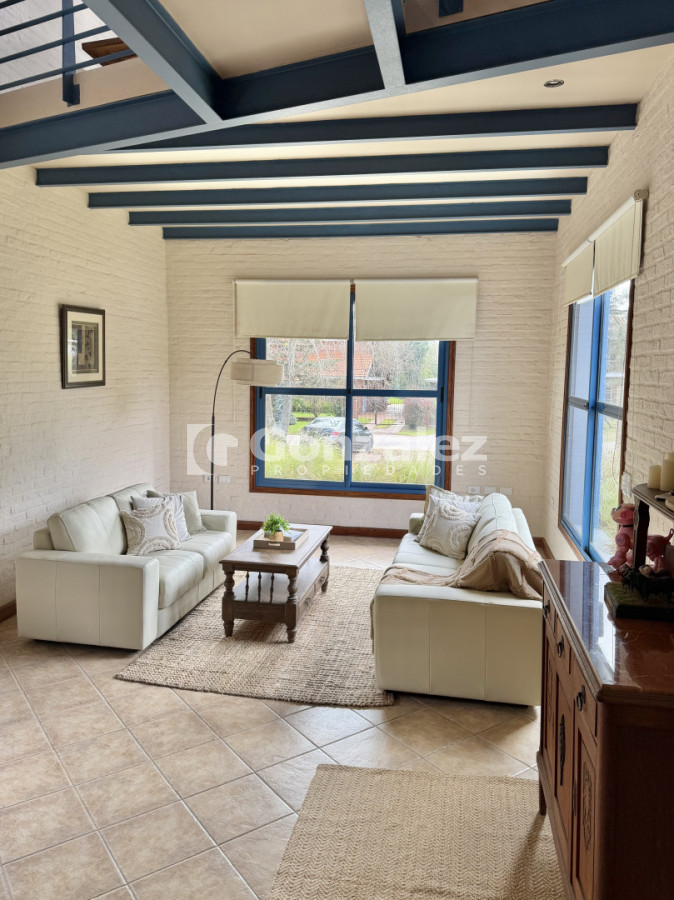 Casa ID.857 - Casa en venta Maldonado Nuevo Cantegril 5 dormitorios