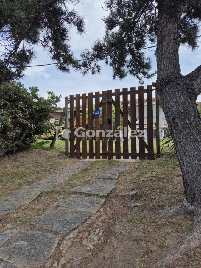 Casa ID.789 - Casa en venta a 1 cuadra del mar en Punta Del Este Maldonado