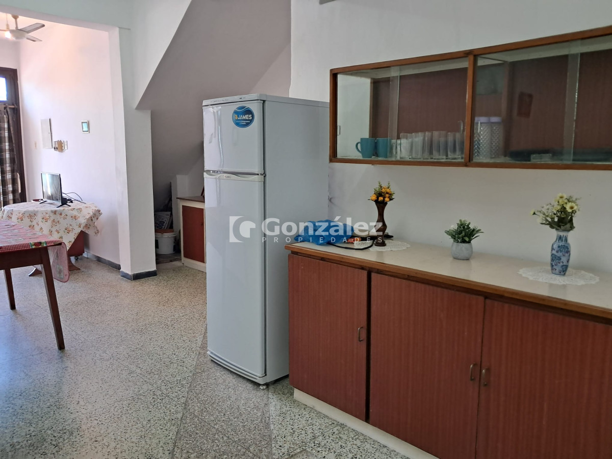 Casa ID.779 - 2 Propiedades a una cuadra del mar , zona centro