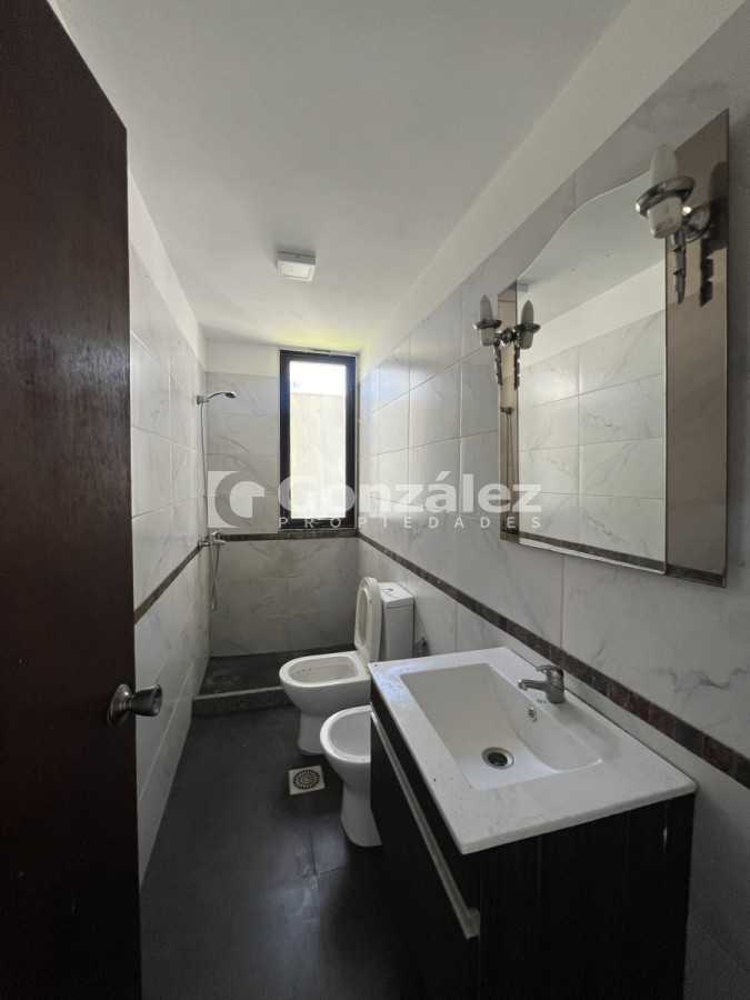 Casa ID.808 - Alquiler Casa tipo Duplex Dos Dormitorios Pan De Azúcar
