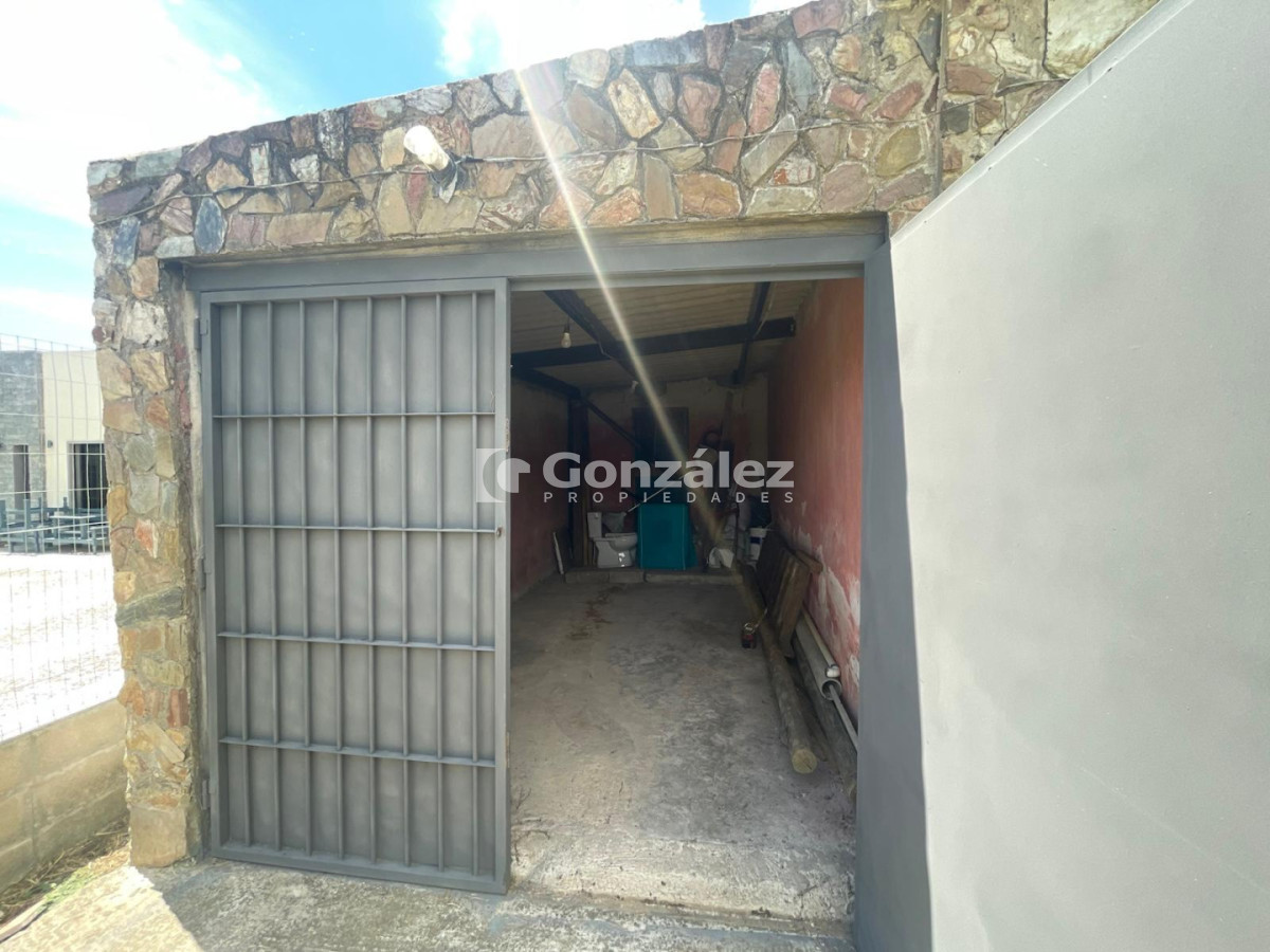 Casa ID.827 - Casa en venta barrio la falda Piriápolis