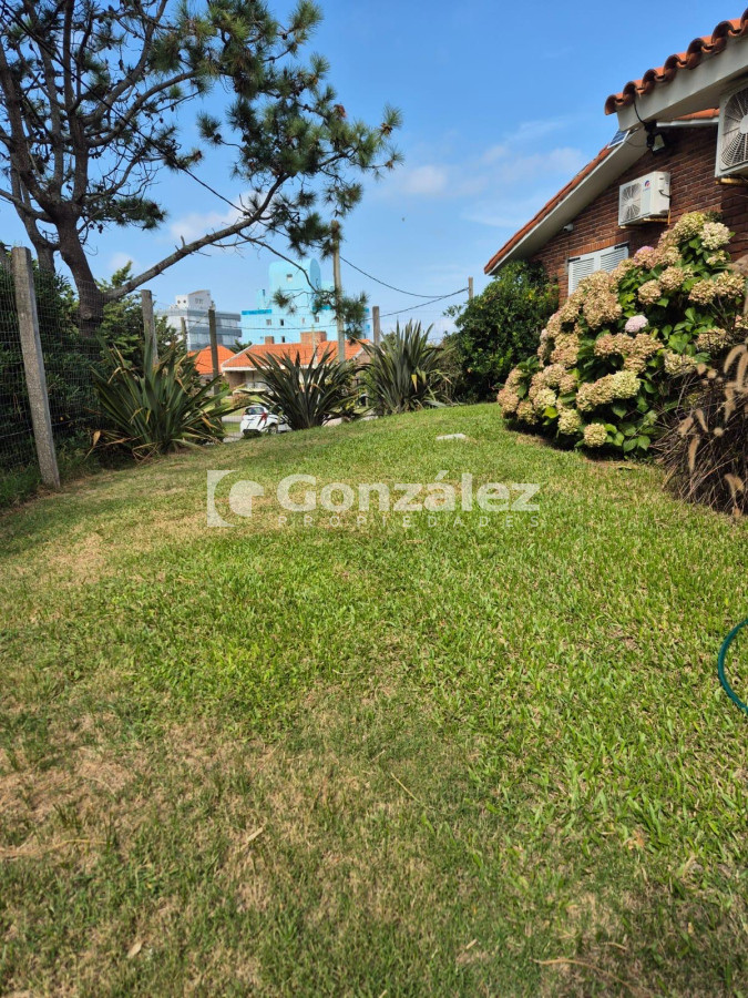 Casa ID.789 - Casa en venta a 1 cuadra del mar en Punta Del Este Maldonado