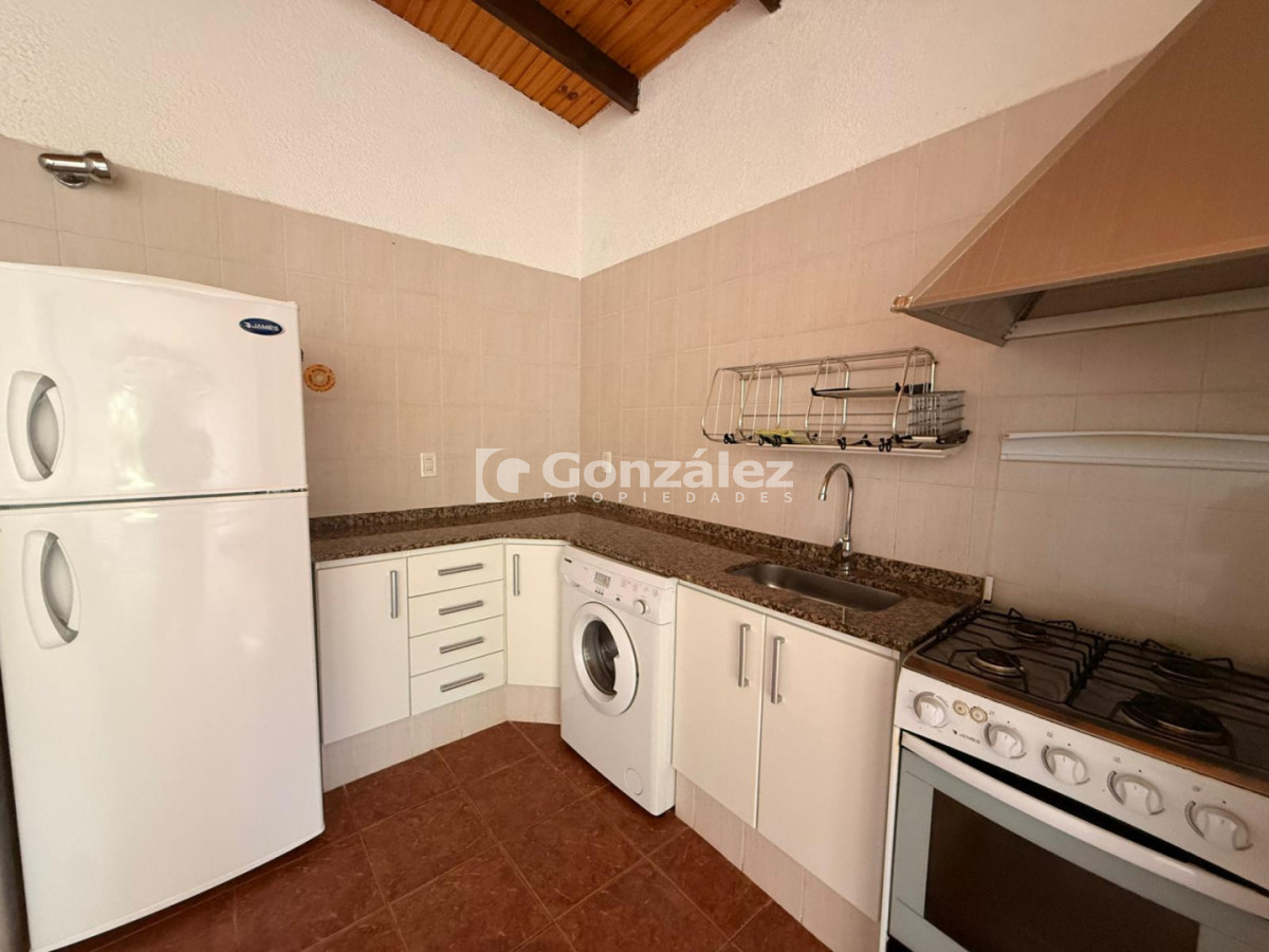 Casa ID.844 - Dúplex dos dormitorios, Alquiler Anual Piriápolis