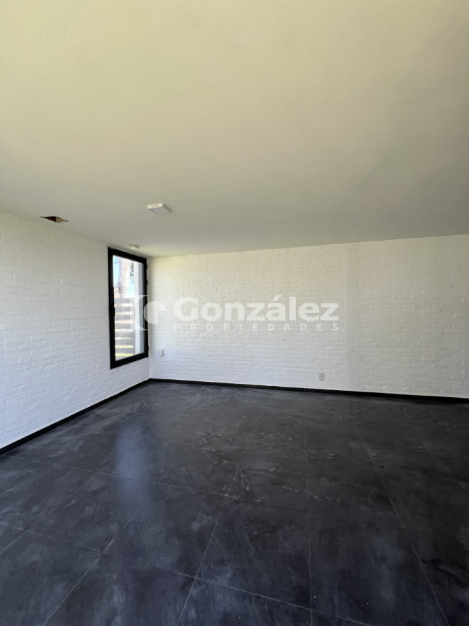 Casa ID.696 - Casa dos dormitorios Pan de Azúcar venta