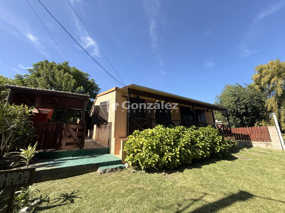Casa ID.829 - Oportunidad de inversión 6 casas en un mismo padrón