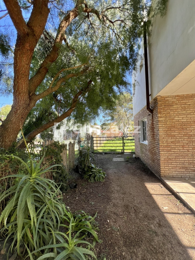 Casa ID.735 - Dúplex en Balneario Solís 