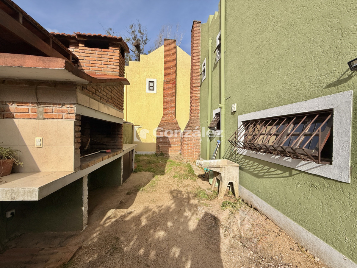 Casa ID.853 - Casa en venta dos dormtiorios Piriápolis