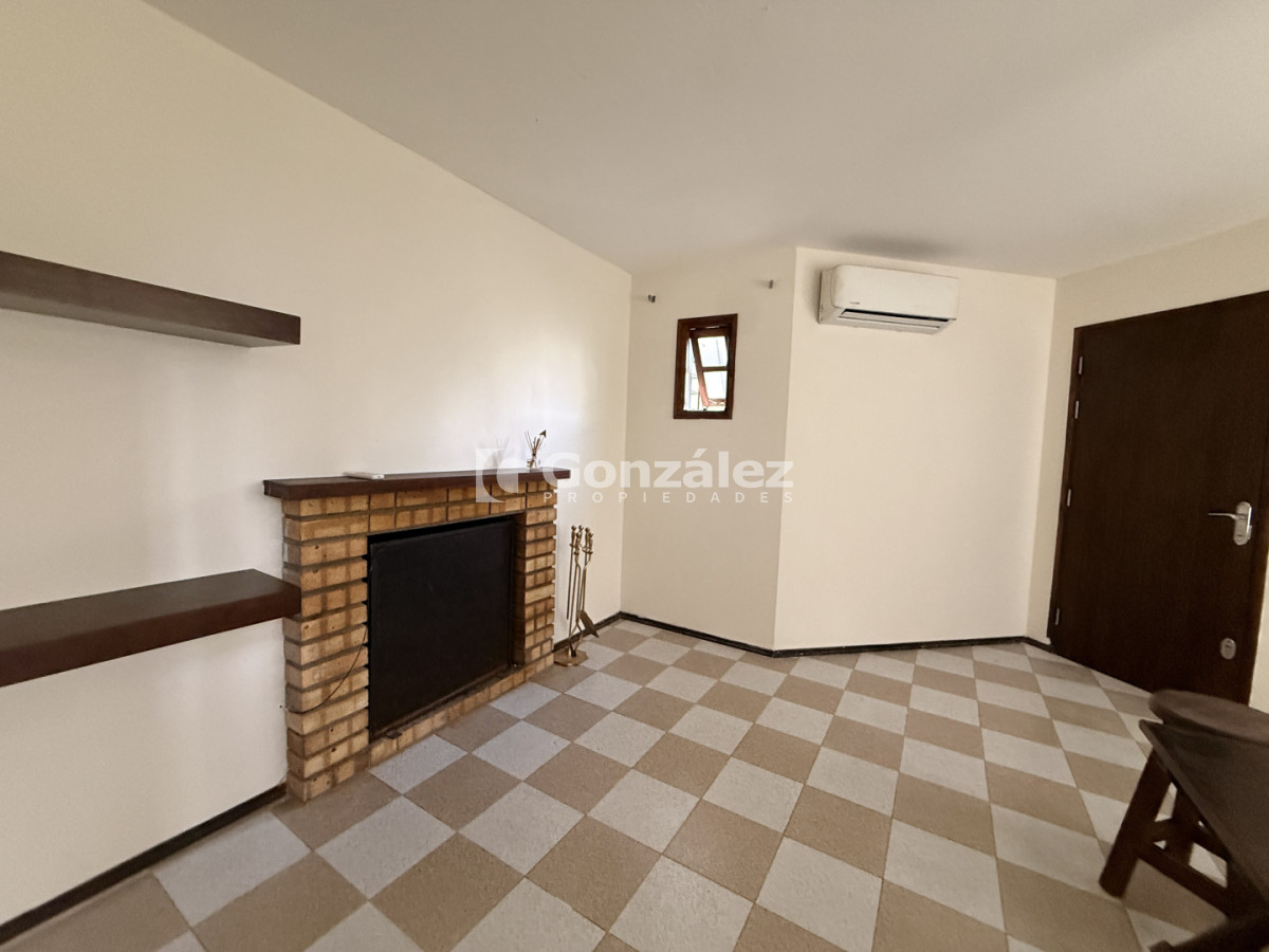 Casa ID.853 - Casa en venta dos dormtiorios Piriápolis