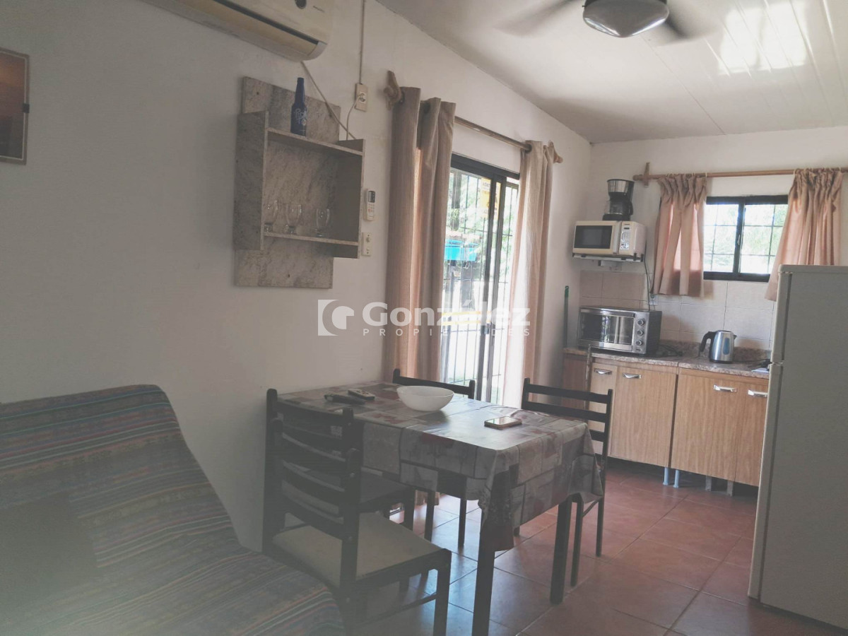 Casa ID.832 - Duplex en alquiler anual — Playa Hermosa (Calle 1 casi Calle 17)