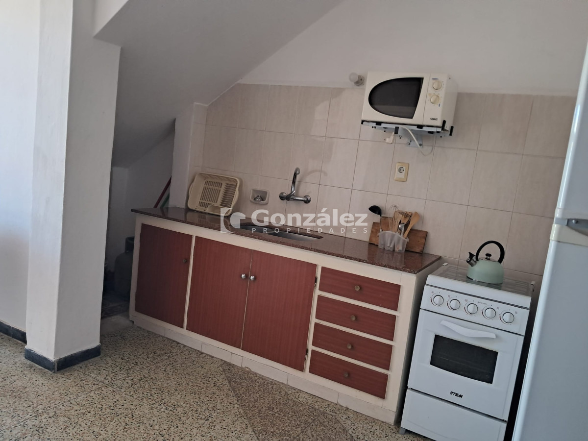 Casa ID.779 - 2 Propiedades a una cuadra del mar , zona centro