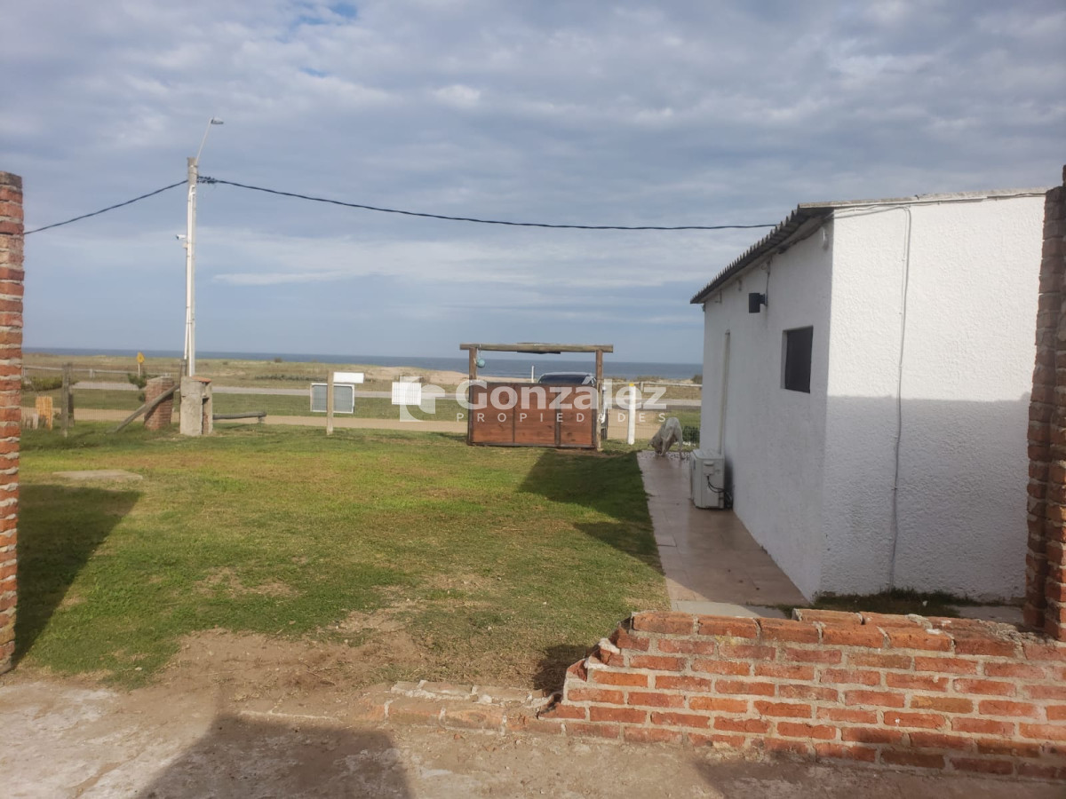 Casa ID.744 - Punta Negra frente al mar 
