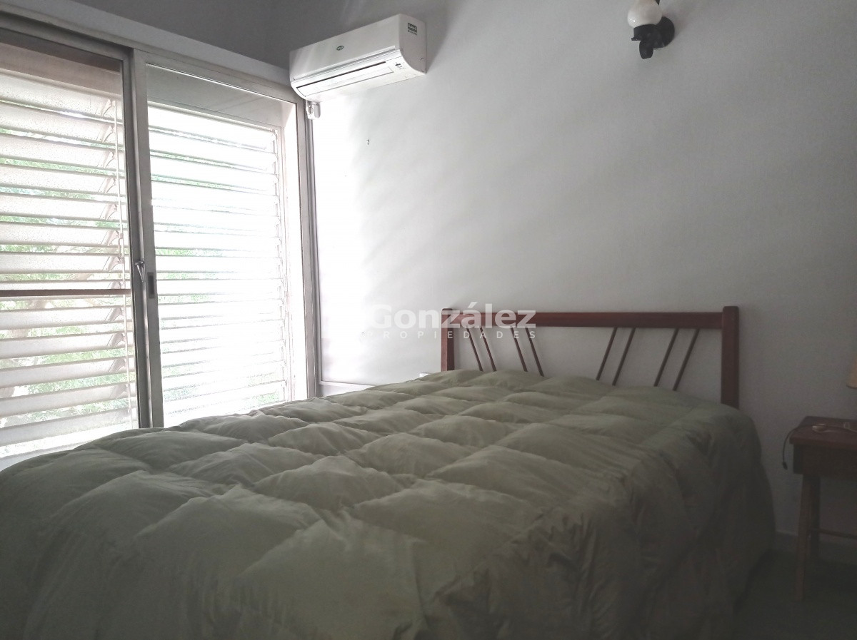 Casa ID.514 - AMPLIA CASA EN PIRIAPOLIS, BARRIO BEAULIEU