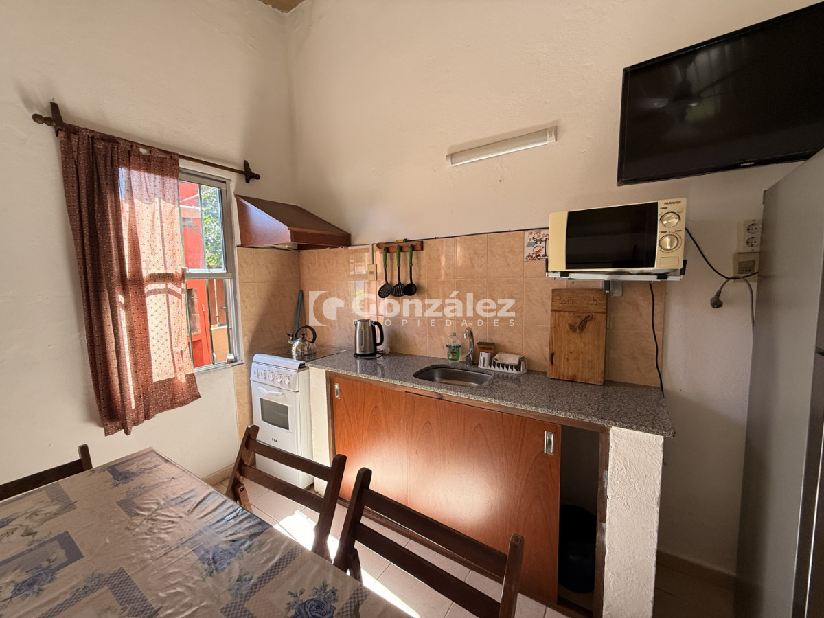 Casa ID.829 - Oportunidad de inversión 6 casas en un mismo padrón