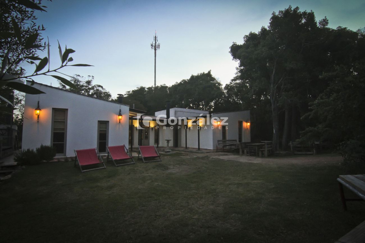 Casa ID.638 - Hermosa Construcción con amplio Jardin en Punta Ballena.
